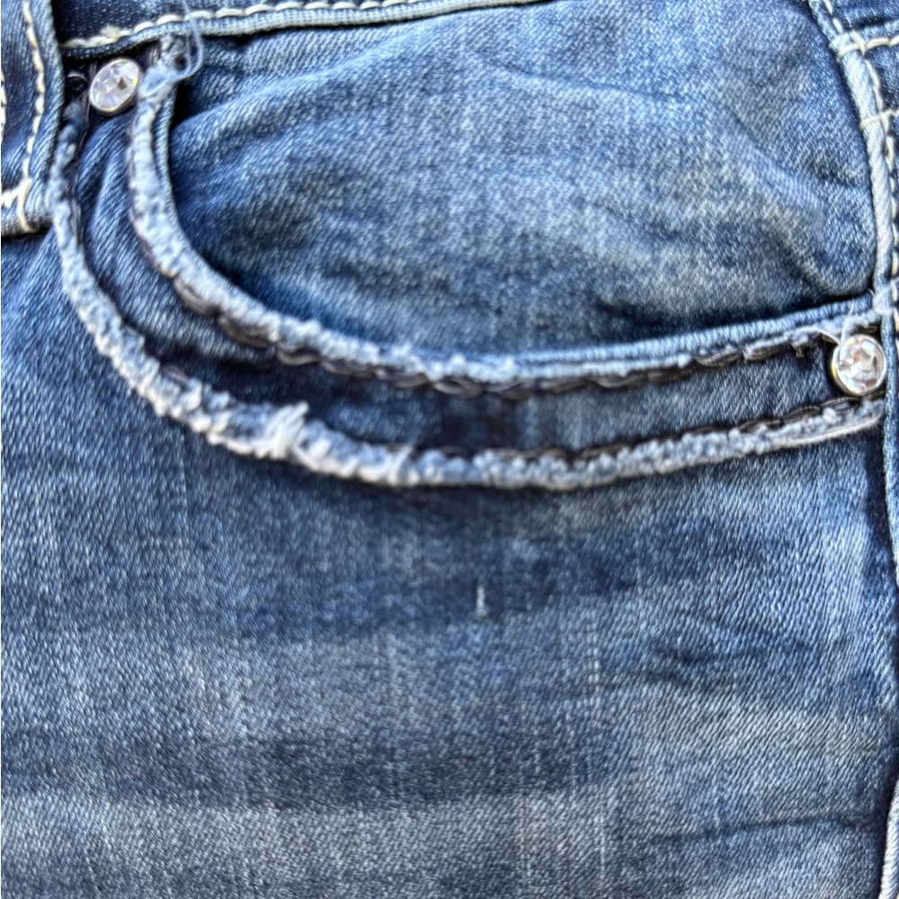 Vigoss Embellished Blue Jeans - Picture 5 of 9